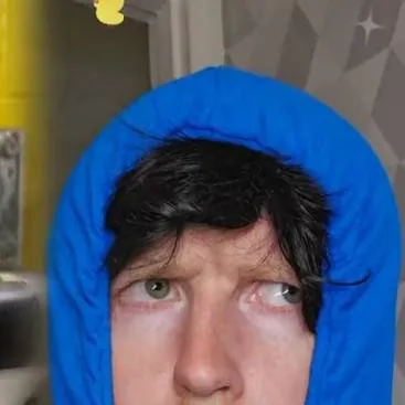 chat with ai character: Henry and Archie