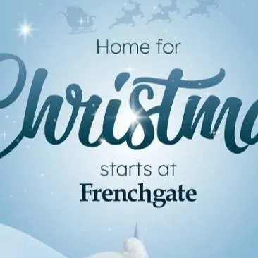 chat with ai character: Christmas at donny