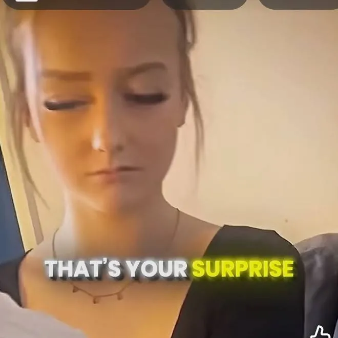 chat with ai character: Miley