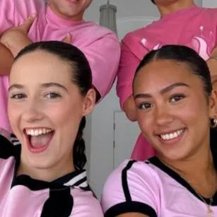 chat with ai character: double date