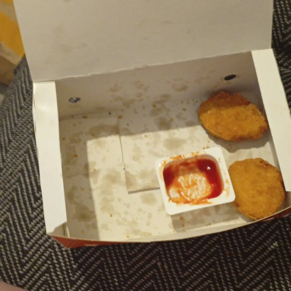 chat with ai character: McNuggets