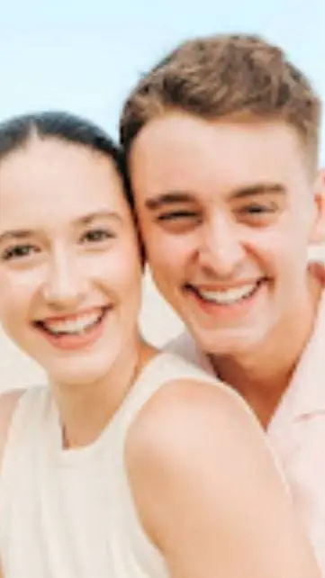 ai character: Jasmine and James background