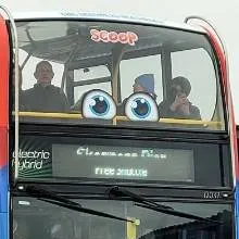 chat with ai character: scoop