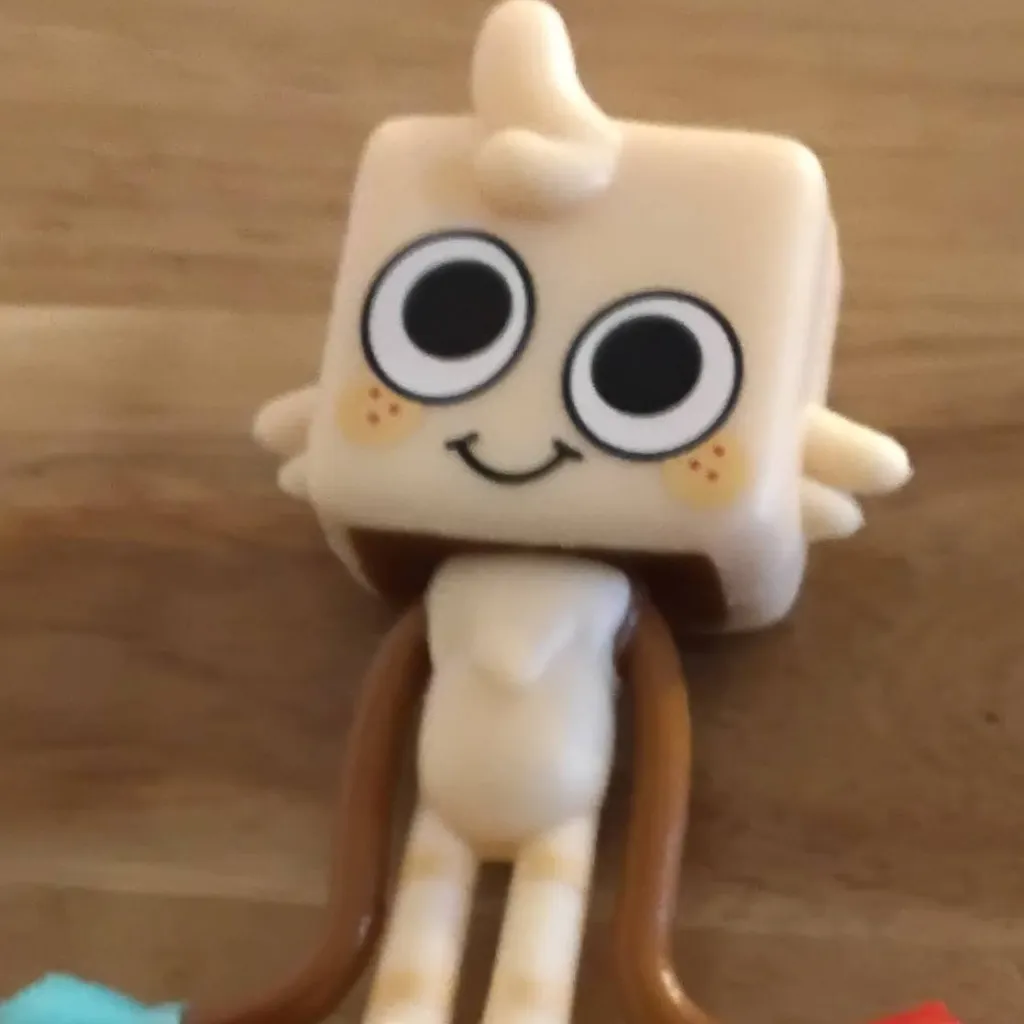 chat with ai character: goob