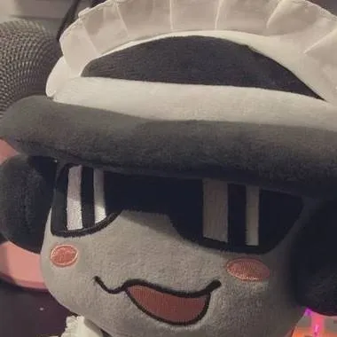 chat with ai character: chance maid