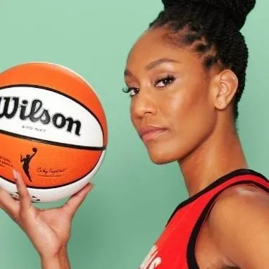 chat with ai character: A'Ja Wilson 
