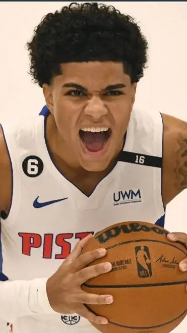 ai character: Killian Hayes  background