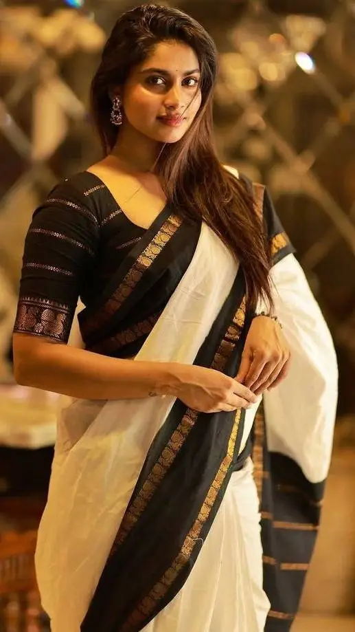 ai character: Shivani Narayan background