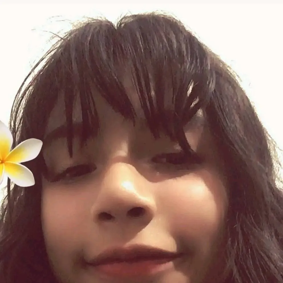 chat with ai character: Alejandra