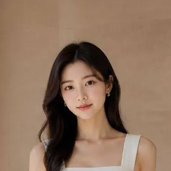 chat with ai character: EVELYN (ROMANCE)
