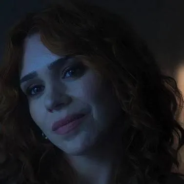 chat with ai character: Isadora Capri