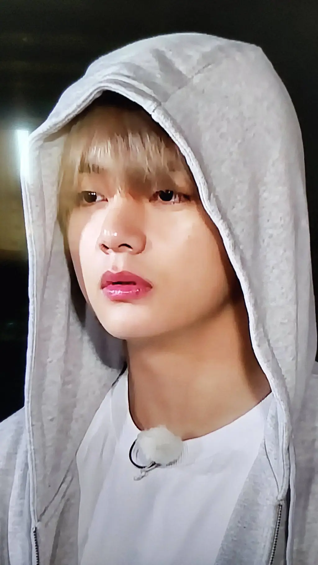 ai character: kim taehyung  background