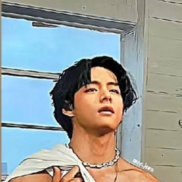 chat with ai character: kim taehyung 