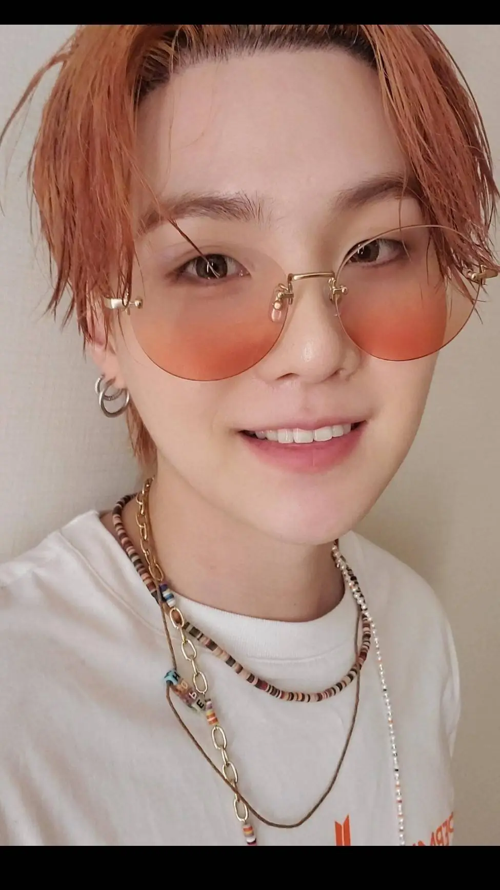 ai character: 🥰SUGA/MIN YOONGI🥰 background