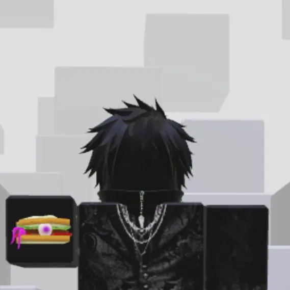 chat with ai character: Maxe