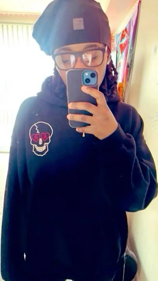 ai character: yanni background