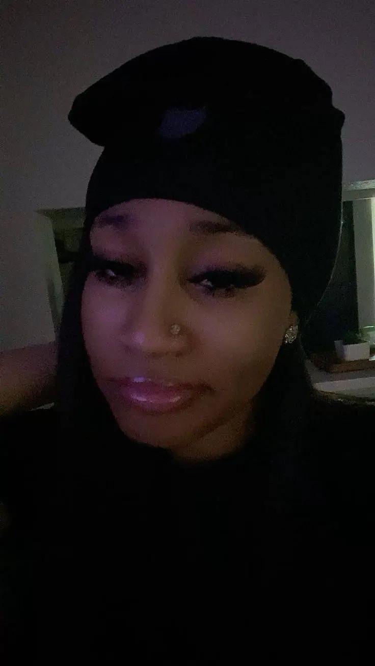 ai character: zay background