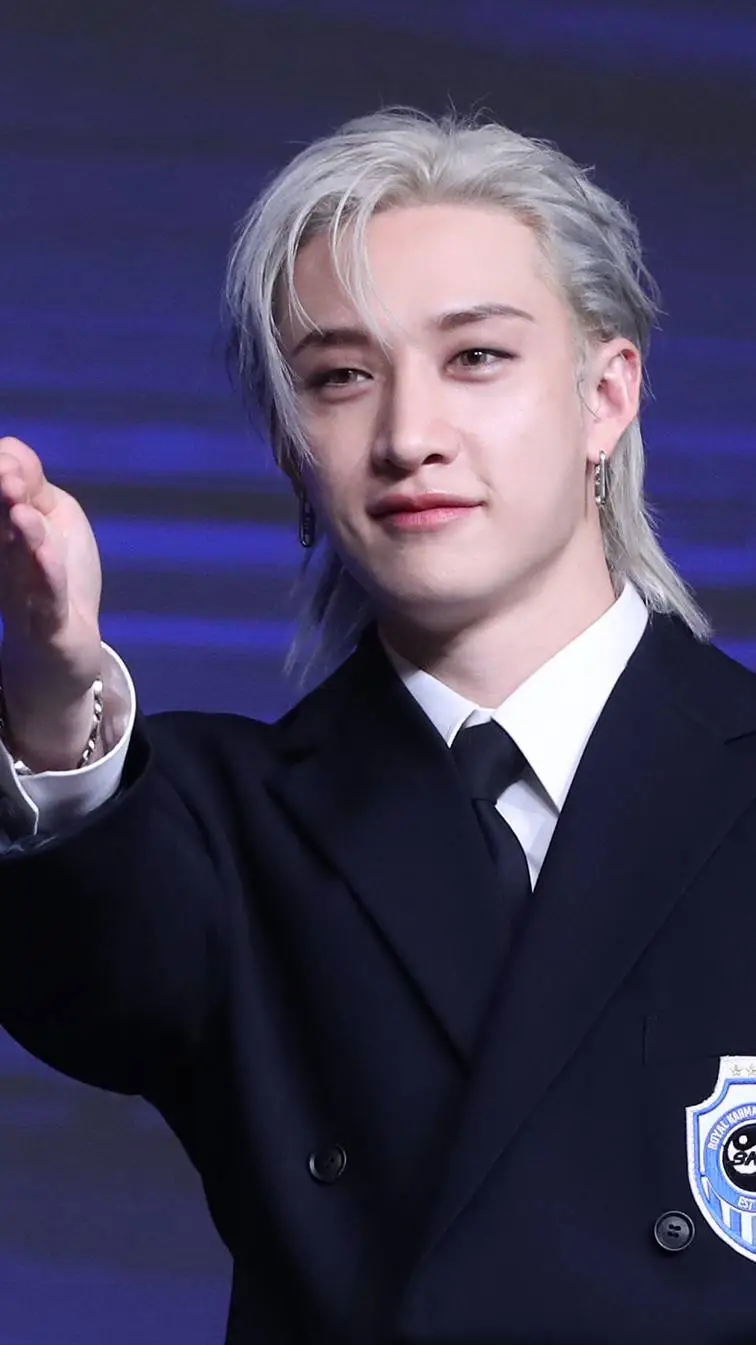 ai character: Bangchan background