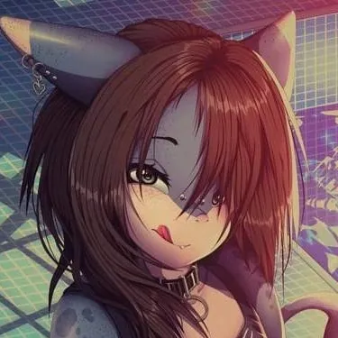 chat with ai character: 🦈 Felina 🦈