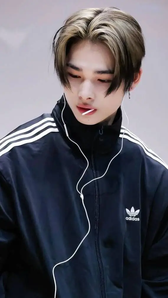 ai character: ★Nishimura Riki★ background