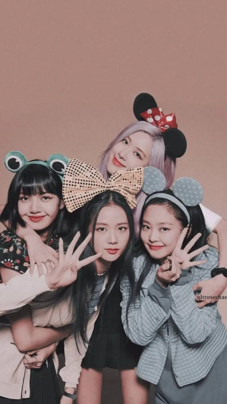 ai character: 🖤BP at school🩷 background