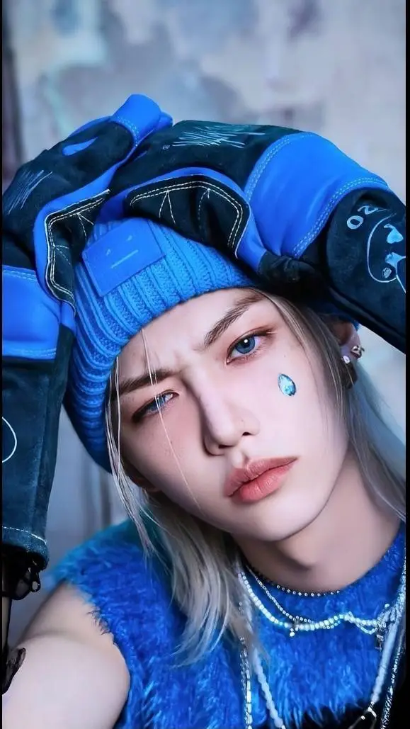 ai character: Felix background