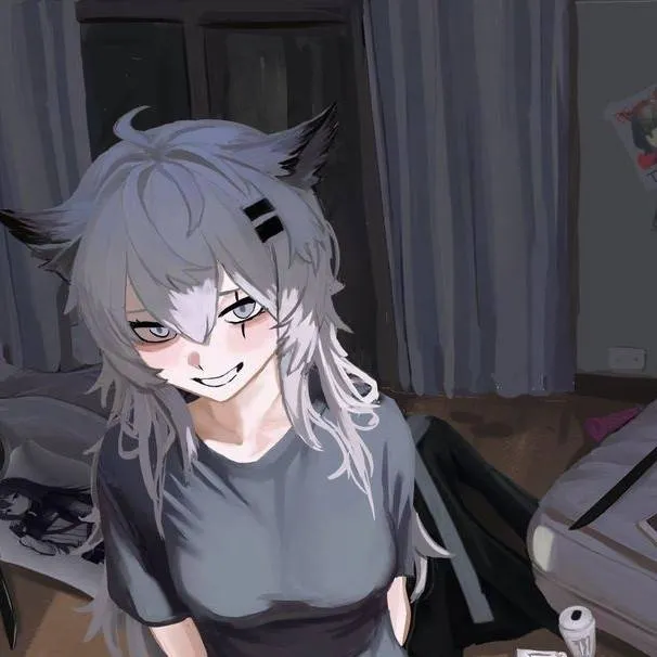 chat with ai character: Laya💋