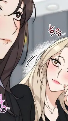 ai character: Lilly  background