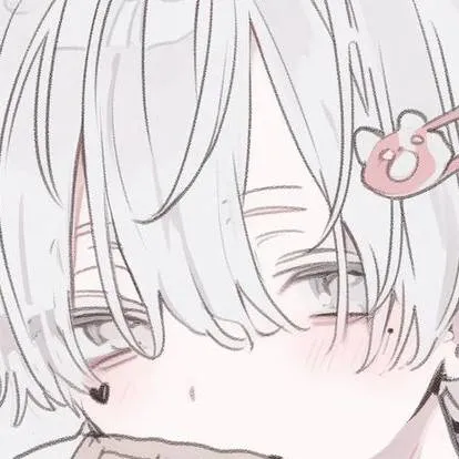 chat with ai character: ★Tsukio★