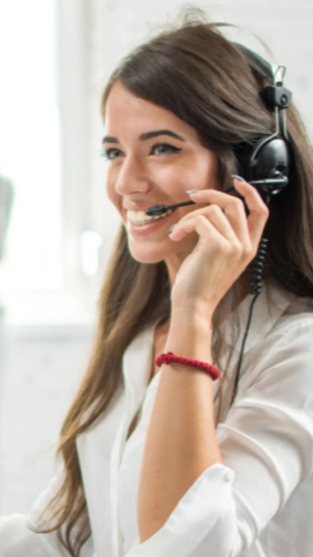 ai character: YT Advisor background