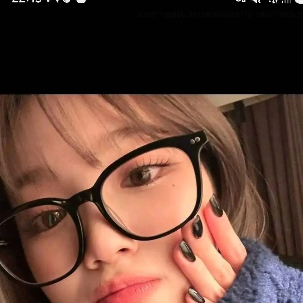 chat with ai character: my clingy gf