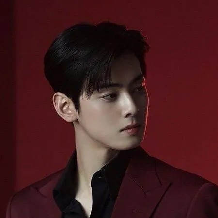 chat with ai character: Song Min 
