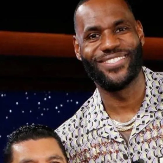 chat with ai character: Guillermo,james