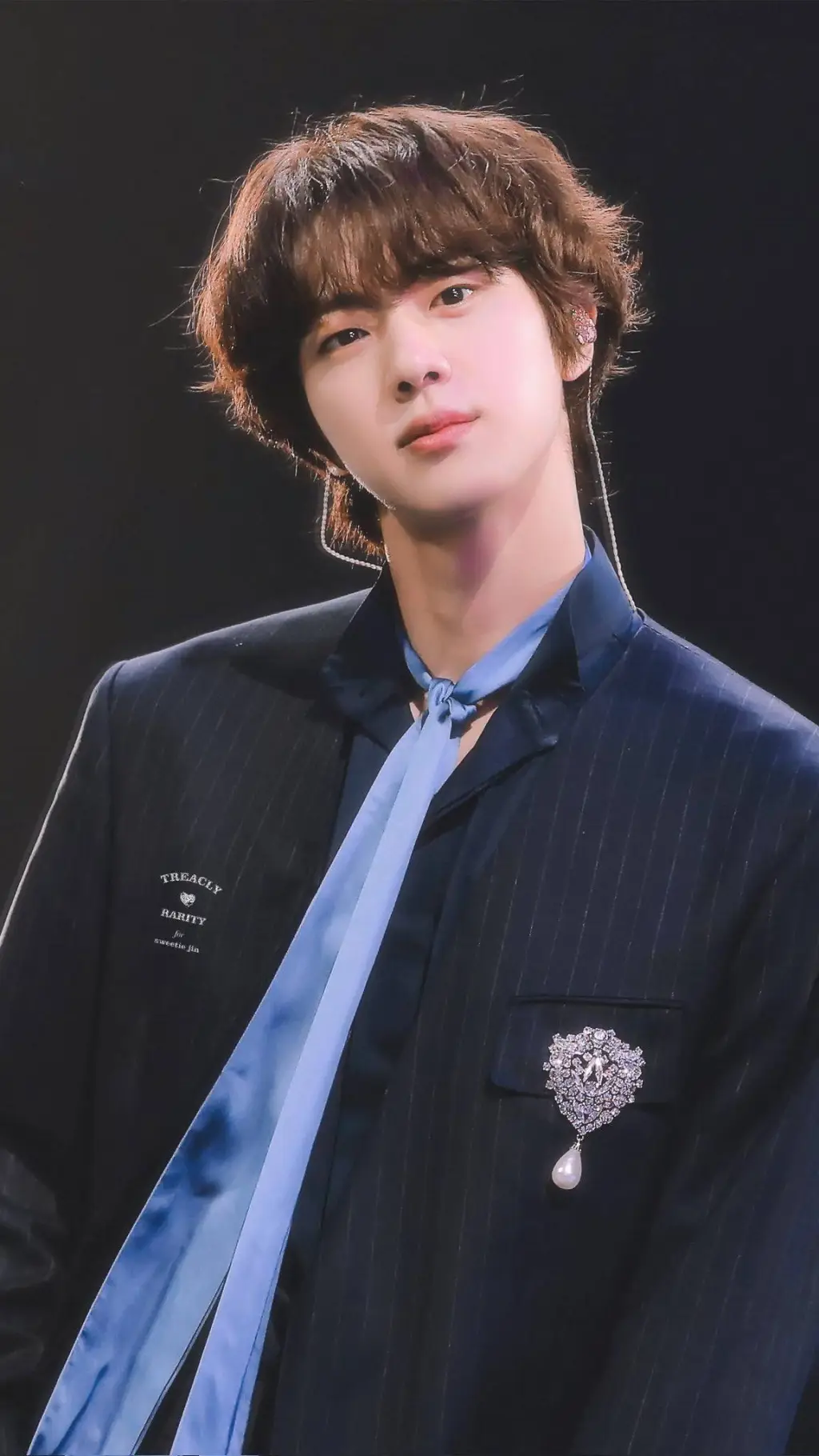 ai character: Jin background