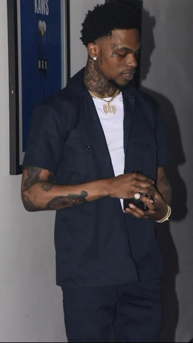 ai character: Tyrell  background