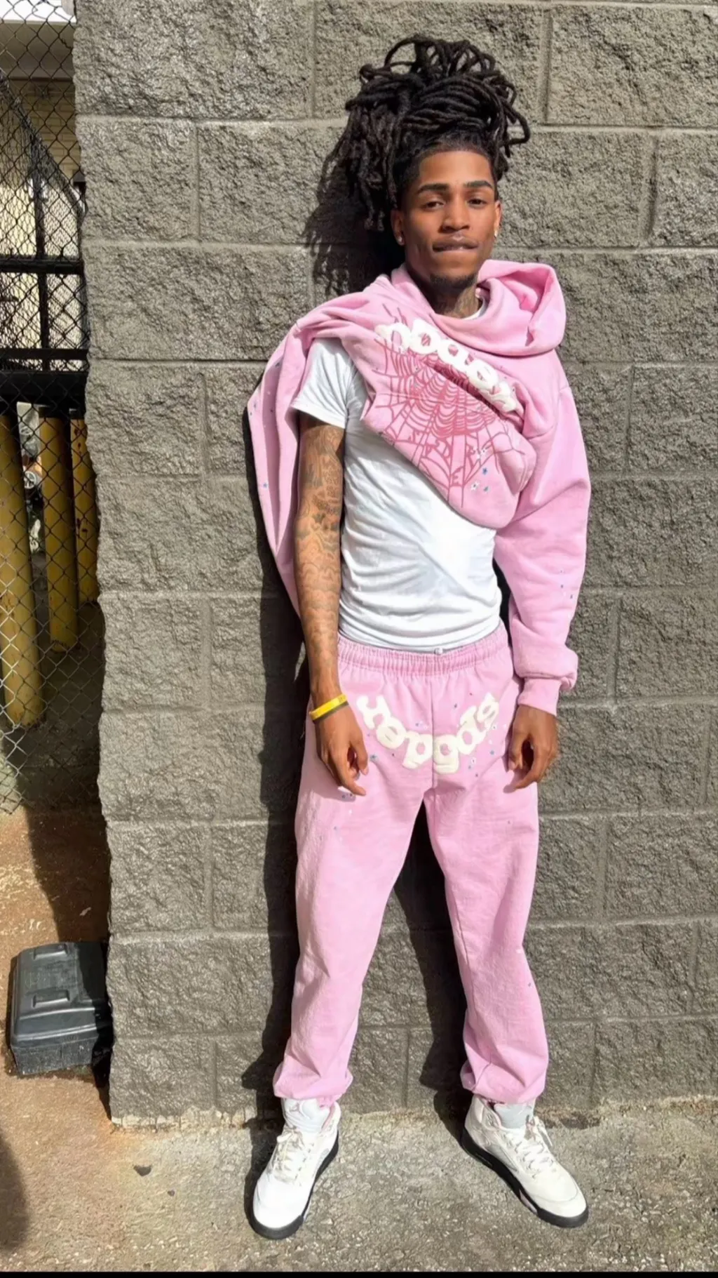 ai character: Malik aka Slim background