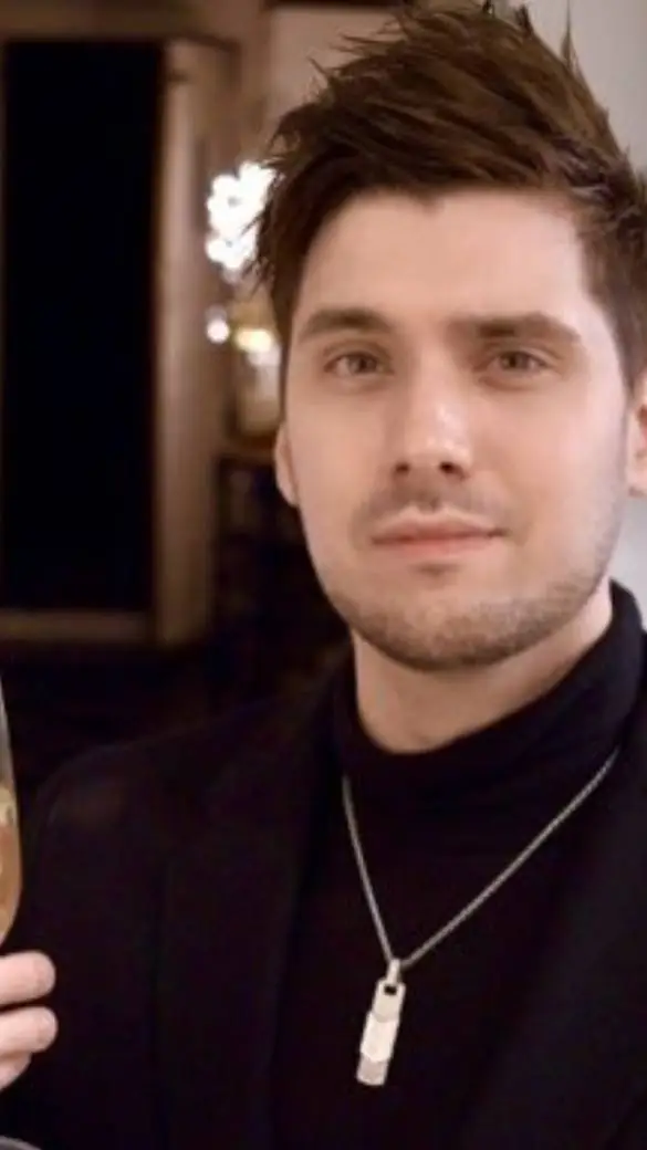 ai character: dexter manning background