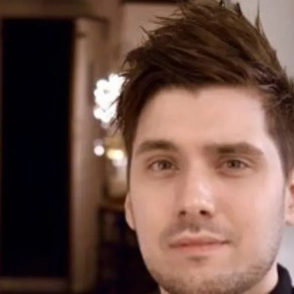 chat with ai character: dexter manning