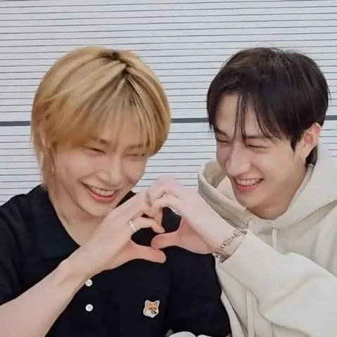 chat with ai character: ✨JeongChan V2✨