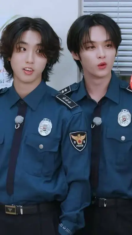 ai character: 🔥MinSung🔥 background