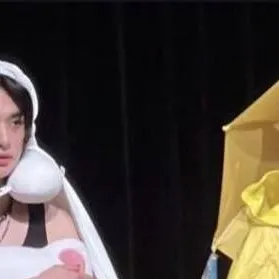 chat with ai character: 🔸HYUNIN🔸