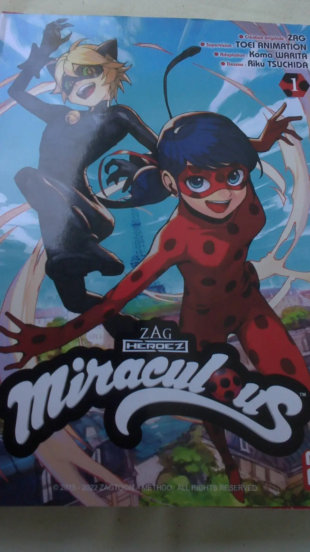 ai character: Miraculous tome 1🥳 background