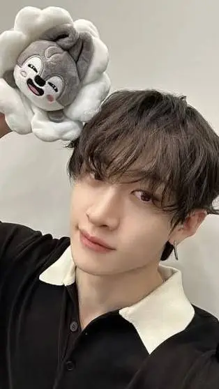 ai character: bangchan background