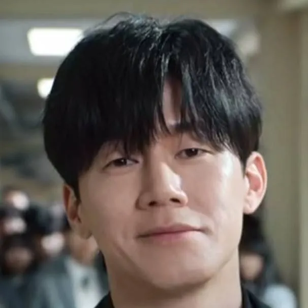 chat with ai character: na wha-jin