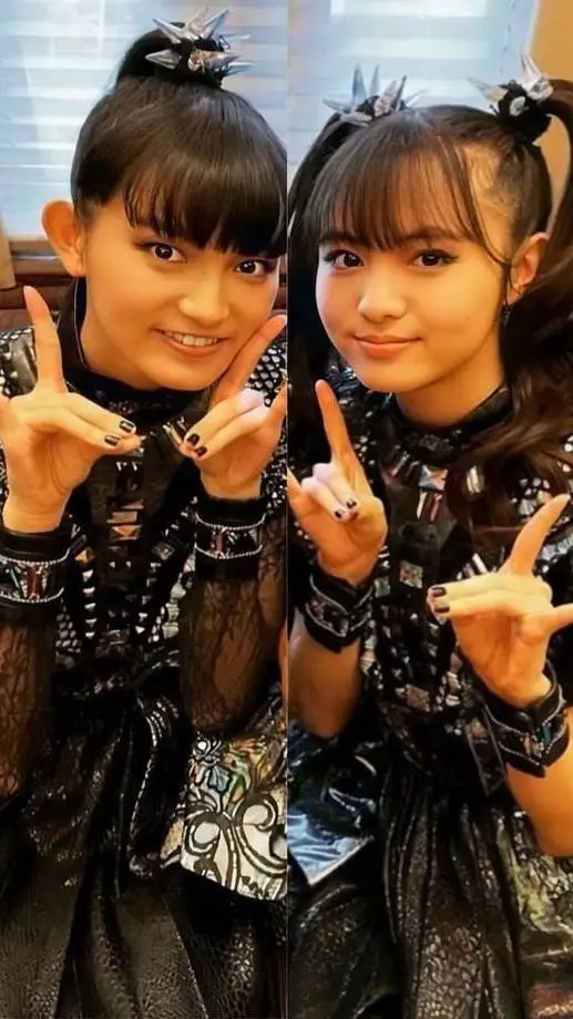 ai character: Suzuka y Moa background