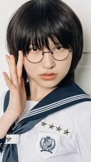 ai character: Suzuka background