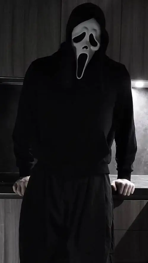 ai character: 👤Ghost face👤 background