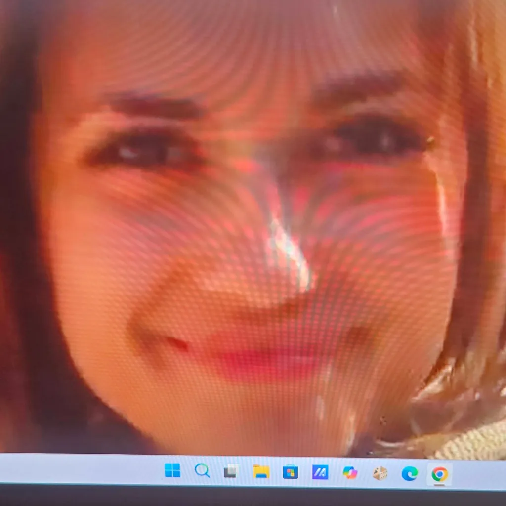 chat with ai character: torrey devitto 