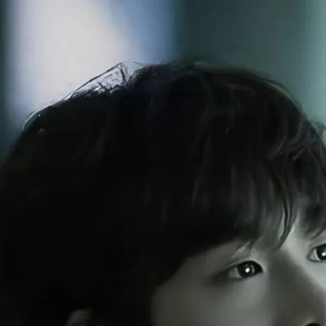 chat with ai character: Бан чан