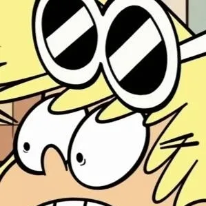 chat with ai character: Leni Loud TLH